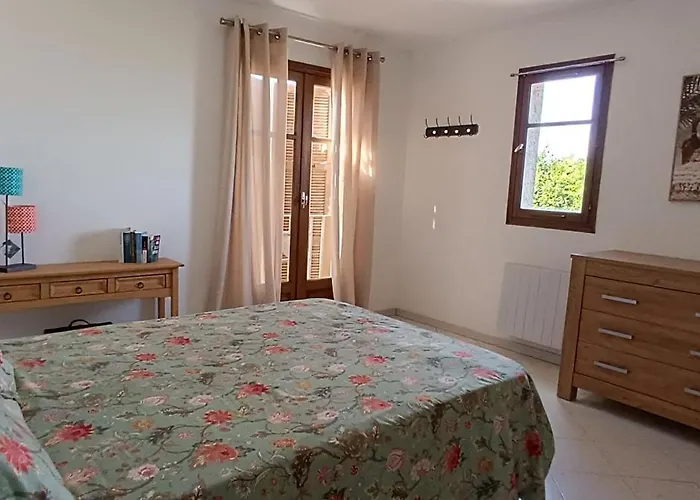 Entre Et Montagne * Monte (Corsica)